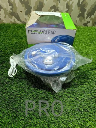 Bestway 58493 - Fuente Flotante Flowclear LED para