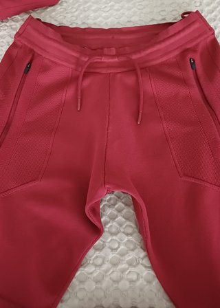 Pantalón chándal Gymshark hombre burdeos