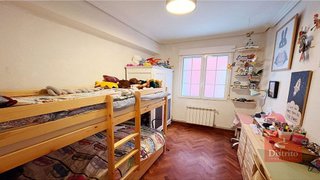Piso en venta en Castilla - Hermida en Santander