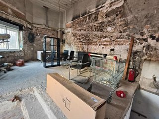 Local comercial en venta en Este en Castellón de la Plana