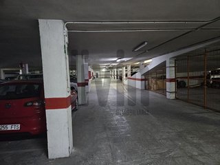 Garaje en venta en Avda de Madrid - Pº de la Estación en Jaén