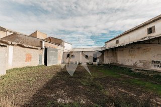 Nave industrial en venta en Centro en Chiva