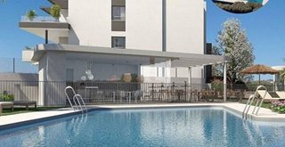 Piso en venta en Calaburra - Chaparral en Mijas