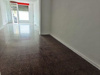 Local comercial en venta en San Antón en Alicante
