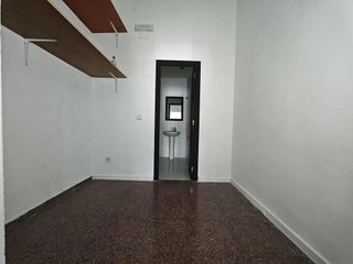 Local comercial en venta en San Antón en Alicante