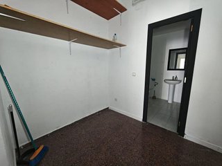 Local comercial en venta en San Antón en Alicante