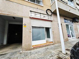Local comercial en venta en San Antón en Alicante