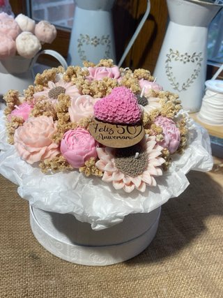 Bouquet de flores de cera perfumada