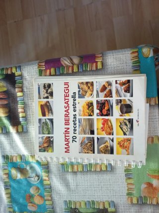 Libro de 70 recetas de cocinas de Martín Berazateg