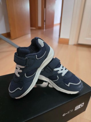 Zapatillas le coq sportif T28