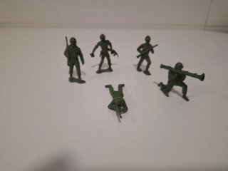 14 Soldados de Plástico Montaplex