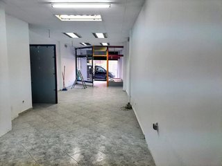 Local comercial en alquiler en Les Clotes en Vilafranca del Penedès
