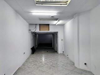 Local comercial en alquiler en Les Clotes en Vilafranca del Penedès