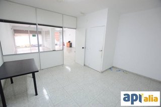 Local comercial en alquiler en Peramàs en Mataró