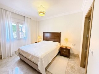 Casa adosada en alquiler en Los Monteros - Bahía de Marbella en Marbella
