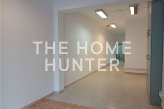Local comercial en alquiler en El Centre en Esplugues de Llobregat
