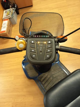 Scooter Eléctrico 3 Ruedas Azul