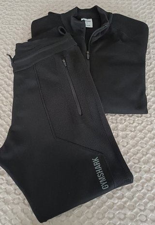 Conjunto Chándal Negro Gymshark