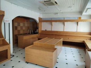 Local comercial en alquiler en Ensanche en Pamplona