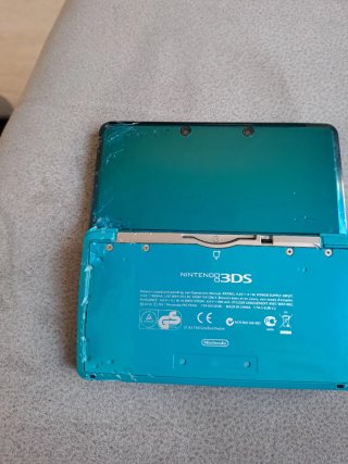 Nintendo 3DS Blu e Nero senza caricatore