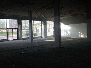 Local comercial en alquiler en San Pedro de Deusto-La Ribera en Bilbao