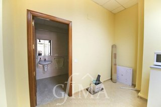 Local comercial en alquiler en Tomelloso