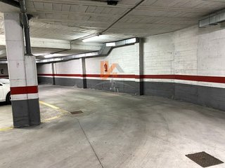 Garaje en alquiler en Concheiros - Fontiñas en Santiago de Compostela