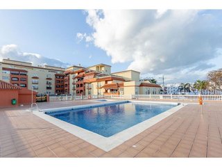 Ático en alquiler en Zona Norte en Estepona