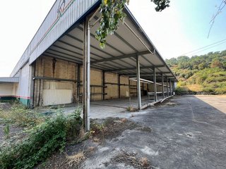 Nave industrial en alquiler en San Cibrao das Viñas