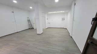Local comercial en alquiler en Girón - Las Delicias - Tabacalera en Málaga