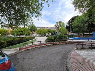 Garaje en alquiler en Parque Lisboa - La Paz en Alcorcón