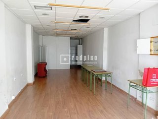 Local comercial en alquiler en Ave en Zaragoza