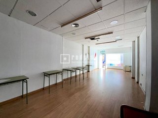 Local comercial en alquiler en Ave en Zaragoza