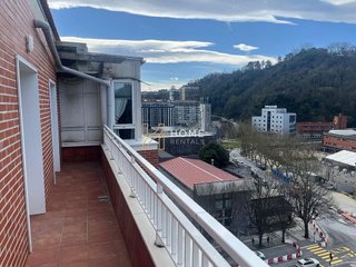 Piso en alquiler en Amara - Berri en San Sebastián-Donostia