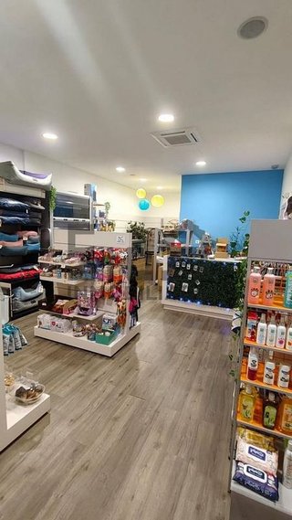 Local comercial en alquiler en Centro en Ourense