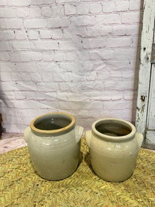 Pareja piezas de barro