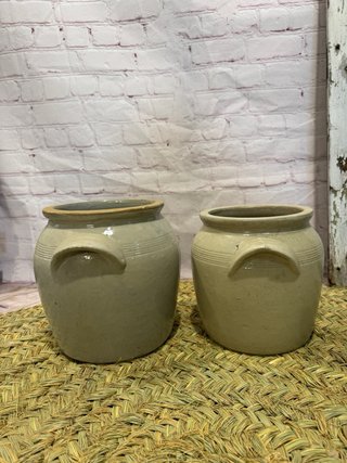 Pareja piezas de barro