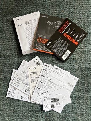 Sony ZV-1F Cámara Compacta Negra