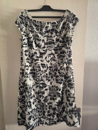 Vestido estampado floral talla 46