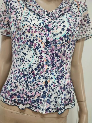 Maglia fantasia floreale tg L