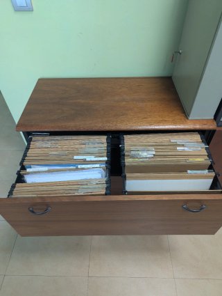 ULTIMAS SEMANAS Cajonera de madera para archivos