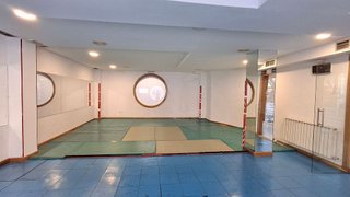 Local comercial en venta en Universidad - Los Lirios en Logroño