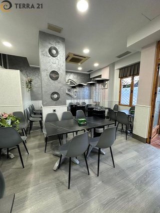 Local comercial en venta en Renfe - Bulevar 1º y 2º Fase en Jaén
