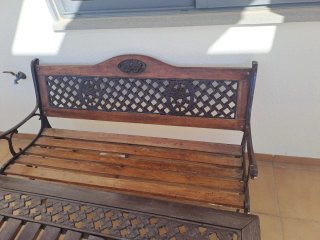 Mesa y bancos forja y madera