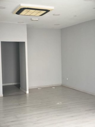 Local comercial en venta en Este-Delicias en Jerez de la Frontera