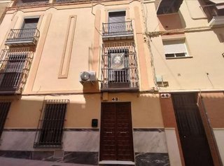 Piso en venta en Lucena