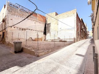 Terreno en venta en Crevillent