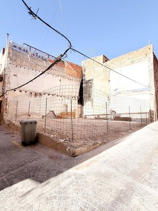 Terreno en venta en Crevillent
