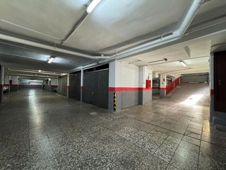 Garaje en venta en Elda