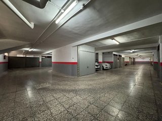 Garaje en venta en Elda
